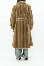 Load image into Gallery viewer, Vintage x Made in Winnipeg x Beige Faux Fur Coat (XS)