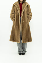 Load image into Gallery viewer, Vintage x Made in Winnipeg x Beige Faux Fur Coat (XS)