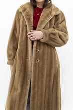 Load image into Gallery viewer, Vintage x Made in Winnipeg x Beige Faux Fur Coat (XS)