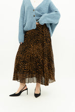 Load image into Gallery viewer, RALPH LAUREN x Pleated Leopard Print Midi Skirt (S, M)