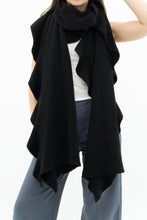 Load image into Gallery viewer, Vintage x HOLT RENFREW Black Knit Ruffle Scarf