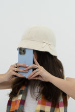 Load image into Gallery viewer, Vintage x GAP Cream Angora Bucket Hat