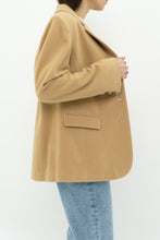 Load image into Gallery viewer, Vintage x Made in Bulgaria x Wool, Cashmere Tan Blazer (XS-M)