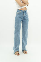 Load image into Gallery viewer, PEPE JEANS x Light Wash Straight Leg Denim (S)