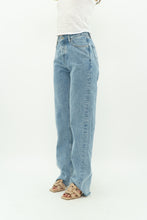 Load image into Gallery viewer, PEPE JEANS x Light Wash Straight Leg Denim (S)