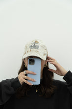 Load image into Gallery viewer, Vintage x White Camo Strapback