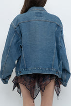 Load image into Gallery viewer, Vintage x LEVIS Orange Tab Midwash Denim Jacket (M-XL)