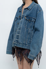 Load image into Gallery viewer, Vintage x LEVIS Orange Tab Midwash Denim Jacket (M-XL)
