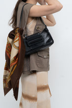 Load image into Gallery viewer, Vintage x STUART WEITZMAN Black Leather Small Purse