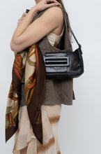 Load image into Gallery viewer, Vintage x STUART WEITZMAN Black Leather Small Purse