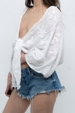 Load image into Gallery viewer, Vintage x BCBG White Floral Front Tie Bohemian Top (S, M)