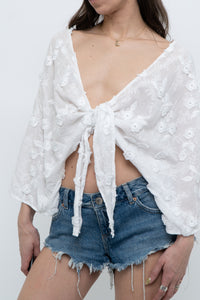 Vintage x BCBG White Floral Front Tie Bohemian Top (S, M)