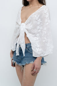 Vintage x BCBG White Floral Front Tie Bohemian Top (S, M)