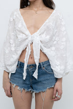 Load image into Gallery viewer, Vintage x BCBG White Floral Front Tie Bohemian Top (S, M)