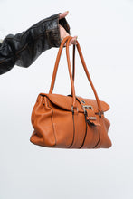 Load image into Gallery viewer, Vintage x CNKW Orange Pebble Leather Purse