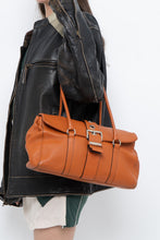 Load image into Gallery viewer, Vintage x CNKW Orange Pebble Leather Purse