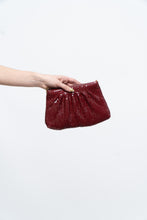 Load image into Gallery viewer, Vintage x Made in Hong Kong x Burgundy Chainlink Purse