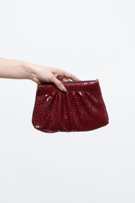 Vintage x Made in Hong Kong x Burgundy Chainlink Purse