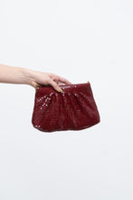 Load image into Gallery viewer, Vintage x Made in Hong Kong x Burgundy Chainlink Purse