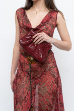 Load image into Gallery viewer, Vintage x Made in Hong Kong x Burgundy Chainlink Purse