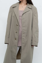 Load image into Gallery viewer, Vintage x Beige Cotton Mid-length Trench (M, L)