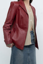 Load image into Gallery viewer, Vintage x Burgundy Leather Fitted Jacket (XS, S)