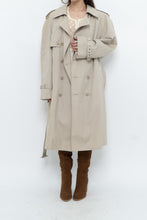 Load image into Gallery viewer, Vintage x Made in Korea x MOORES Beige Cotton-Blend Trench (M, L)