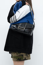 Load image into Gallery viewer, Vintage x Made in Argentina x CARLA DANELLI Black Stitched Leather Purse