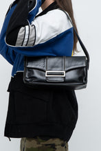 Load image into Gallery viewer, Vintage x Made in Argentina x CARLA DANELLI Black Stitched Leather Purse