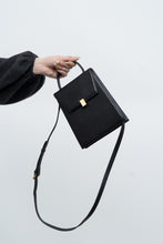 Load image into Gallery viewer, JAMIE WANDER x Black Leather Structered Purse