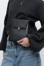 Load image into Gallery viewer, JAMIE WANDER x Black Leather Structered Purse