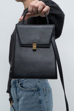 Load image into Gallery viewer, JAMIE WANDER x Black Leather Structered Purse