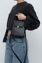 Load image into Gallery viewer, JAMIE WANDER x Black Leather Structered Purse