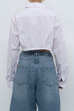 Load image into Gallery viewer, Vintage x SAKS FIFTH AVE Pale Pink Cropped Buttonup (XS-L)