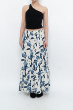 Load image into Gallery viewer, Vintage x Cream, Blue Floral Linen Maxi Skirt (M)