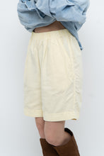 Load image into Gallery viewer, Vintage x Made in Canada x Butter Yellow Cotton Short (XS, S)