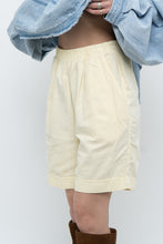Load image into Gallery viewer, Vintage x Made in Canada x Butter Yellow Cotton Short (XS, S)
