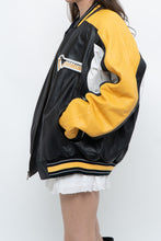 Load image into Gallery viewer, Vintage x NHL PITTSBURG PENGUINS Leather Varsity Bomber (M-XL)