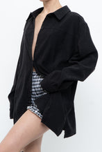 Load image into Gallery viewer, Vintage x Black Suede Effect Buttonup (S-XL)