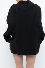 Load image into Gallery viewer, Vintage x Black Suede Effect Buttonup (S-XL)