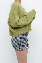 Load image into Gallery viewer, Modern x Green Knit Cropped Sweater (M, L)