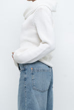 Load image into Gallery viewer, Vintage x Made in Hong Kong x Cotton White Mockneck Knit Sweater (S-L)