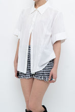 Load image into Gallery viewer, Vintage x Made in India x Cream Embroidered Short Sleeve Buttonup (S-XL)