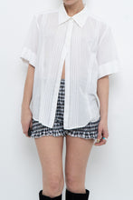 Load image into Gallery viewer, Vintage x Made in India x Cream Embroidered Short Sleeve Buttonup (S-XL)