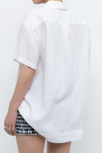 Load image into Gallery viewer, Vintage x Made in Australia x White Textured Short Sleeve Buttonup (XS-L)