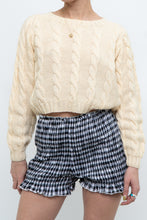 Load image into Gallery viewer, Vintage x Handmade Pale Yellow Cableknit Cropped Sweater (XS, S)