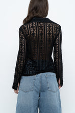 Load image into Gallery viewer, Vintage x Black Lace Buttonup (XS-M)