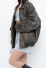 Load image into Gallery viewer, Vintage x LEVI&#39;S Brown Distressed Leather Bomber (S-L)