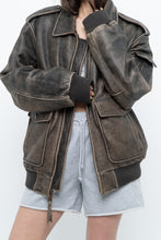 Load image into Gallery viewer, Vintage x LEVI&#39;S Brown Distressed Leather Bomber (S-L)