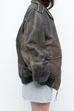 Load image into Gallery viewer, Vintage x LEVI&#39;S Brown Distressed Leather Bomber (S-L)